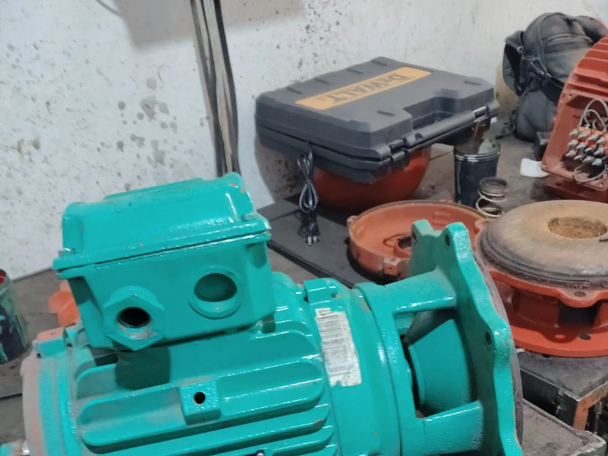 Mantenimiento de sistema de agua potable — foto 9