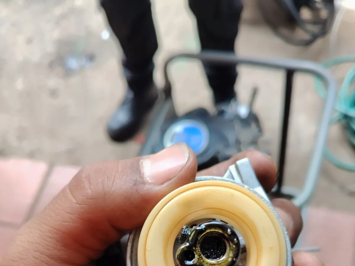 Mantenimiento de planta eléctrica a gasolina — foto 6