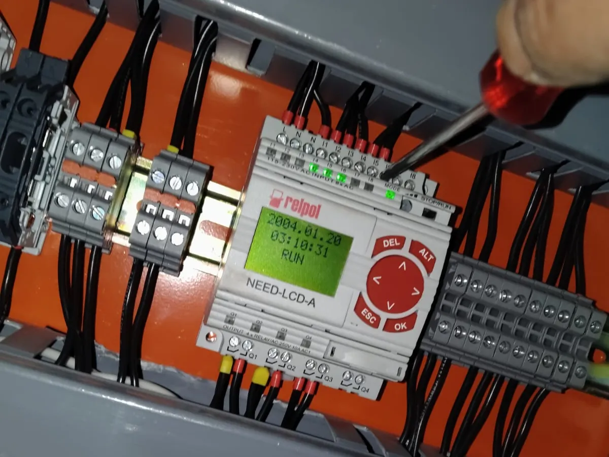 Mantenimiento de tablero eléctrico — foto 5